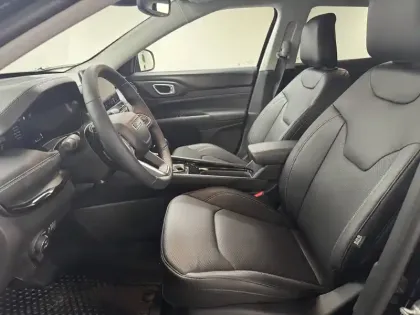 Photo 102 Jeep Compass  1.5 Turbo T4 130 ch BVR7 e-Hybrid