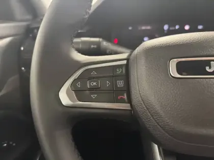 Photo 109 Jeep Compass  1.5 Turbo T4 130 ch BVR7 e-Hybrid