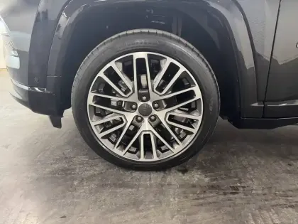 Photo 90 Jeep Compass Gén. II Ph2 NG Summit 5