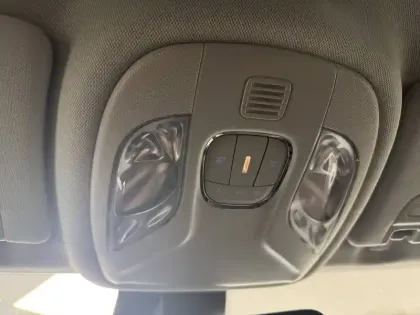 Photo 121 Jeep Compass  1.5 Turbo T4 130 ch BVR7 e-Hybrid