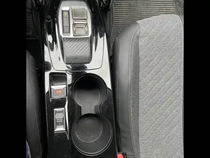 Photo 57 Peugeot 208  Hybrid 100 e-DCS6