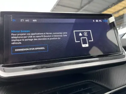 Photo 54 Peugeot 208  Hybrid 100 e-DCS6