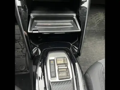 Photo 56 Peugeot 208  Hybrid 100 e-DCS6