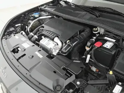 Photo 38 Peugeot 308  PureTech 130ch S&S BVM6