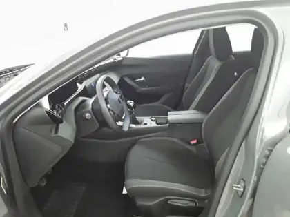 Photo 28 Peugeot 308  PureTech 130ch S&S BVM6