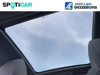 Photo 20 Peugeot 208  Hybrid 136 e-DCS6