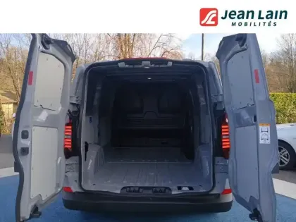 Photo 27 Volkswagen Transporter  VAN L1H1 2.0 TDI 150 BVM6