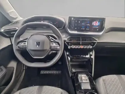 Photo 28 Peugeot 208  Electrique 50 kWh 136ch