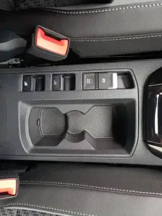 Photo 38 Volkswagen T-roc  Cabriolet 1.5 TSI EVO2 150 Start/Stop DSG7