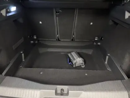 Photo 101 Opel Grandland  Electrique 213 ch & Batterie 73 kWh