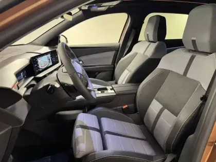 Photo 62 Opel Grandland  Electrique 213 ch & Batterie 73 kWh