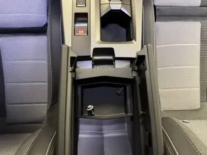 Photo 86 Opel Grandland  Electrique 213 ch & Batterie 73 kWh