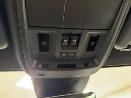 Photo 87 Opel Grandland  Electrique 213 ch & Batterie 73 kWh