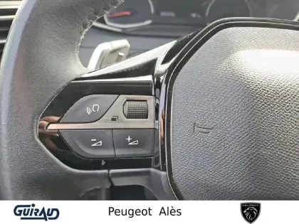 Photo 12 Peugeot 2008  PureTech 130 S&S EAT8