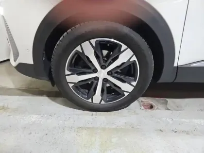 Photo 8 Peugeot 3008  1.2 PureTech 130ch S&S GT EAT8