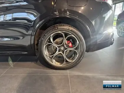 Photo 12 Alfa Romeo Stelvio  2.2 Diesel 210ch Veloce Q4 AT8