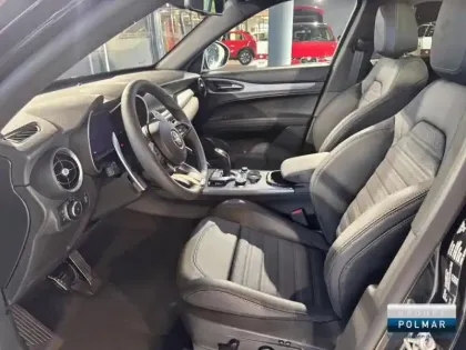 Photo 10 Alfa Romeo Stelvio  2.2 Diesel 210ch Veloce Q4 AT8