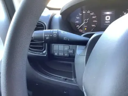 Photo 44 Peugeot Boxer  FOURGON TOLE 3.5 T L2H2 140 S&S BVM6