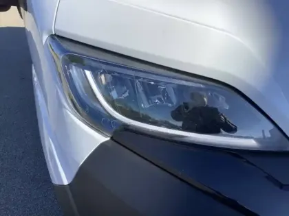 Photo 41 Peugeot Boxer  FOURGON TOLE 3.5 T L2H2 140 S&S BVM6