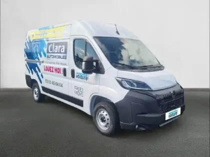 Photo 24 Peugeot Boxer  FOURGON TOLE 3.5 T L2H2 140 S&S BVM6