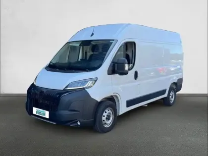 Photo 44 Peugeot Boxer  FOURGON TOLE 3.5 T L2H2 140 S&S BVM6