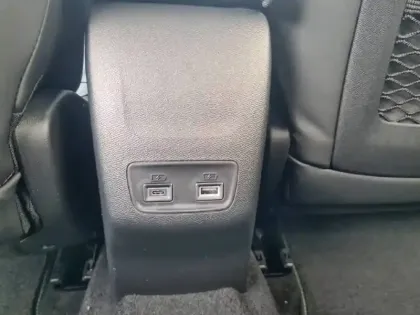 Photo 22 Peugeot 2008  Hybrid 136 e-DCS6