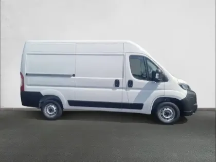 Photo 29 Peugeot Boxer  FOURGON TOLE 3.3 T L2H2 140 S&S BVM6