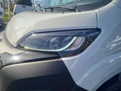 Photo 39 Peugeot Boxer  FOURGON TOLE 3.3 T L2H2 140 S&S BVM6