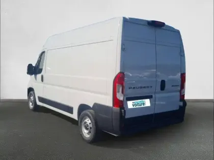 Photo 30 Peugeot Boxer  FOURGON TOLE 3.3 T L2H2 140 S&S BVM6