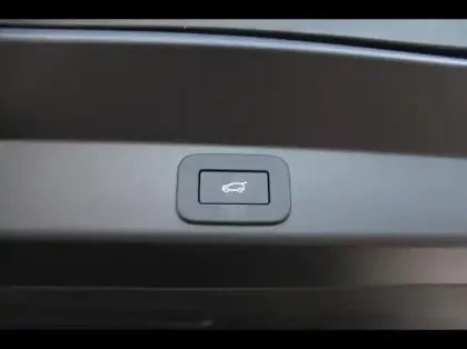 Photo 14 Land rover Range Rover  Sport 4.4 P635 635ch MHEV SV Edition Two