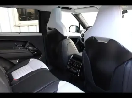 Photo 11 Land rover Range Rover  Sport 4.4 P635 635ch MHEV SV Edition Two