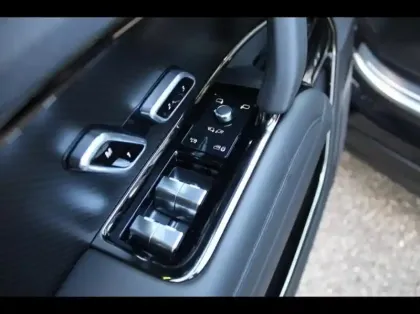 Photo 40 Land rover Range Rover  Sport 4.4 P635 635ch MHEV SV Edition Two