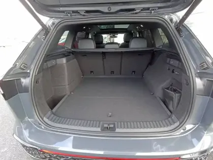 Photo 55 Volkswagen Tayron  1.5 eHybrid 272ch DSG6 5pl