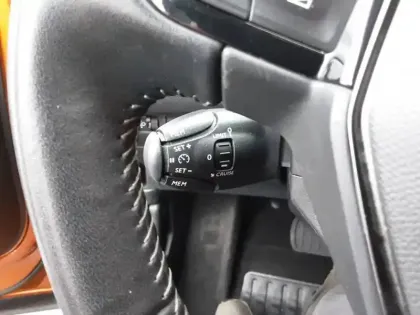 Photo 17 Peugeot 2008  Moteur électrique 136 ch