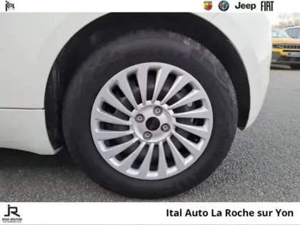 Photo 10 Fiat 500  e 95ch Action