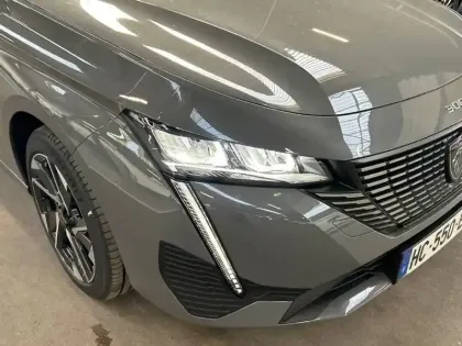 Photo 15 Peugeot 308  SW Hybrid 136 e-DCS6