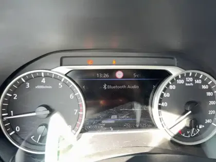 Photo 39 Nissan Juke  DIG-T 114