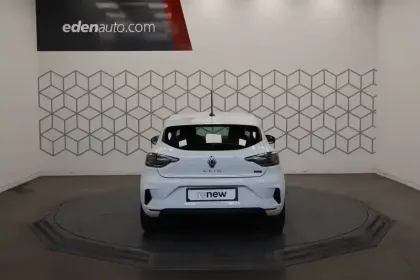 Photo 32 Renault Clio Gén. V (BJA) Ph2 Evolution 5