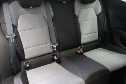 Photo 40 Renault Clio  E-Tech full hybrid 145 ch GSR2