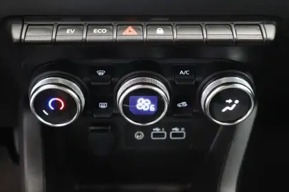 Photo 13 Renault Clio Gén. V (BJA) Ph2 Evolution 5