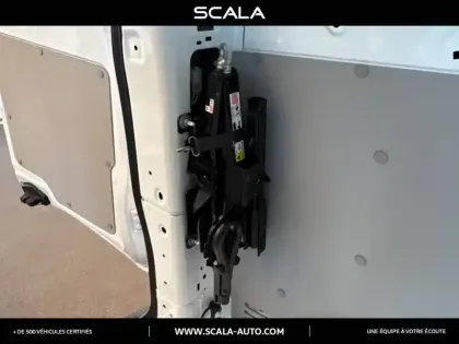 Photo 12 Volkswagen Transporter  VAN BUSINESS L1H1 2.0 TDI 150 BVM6