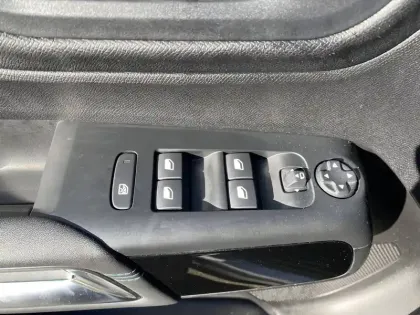 Photo 89 Citroën C5 aircross  Hybride Rechargeable 225 e-EAT8