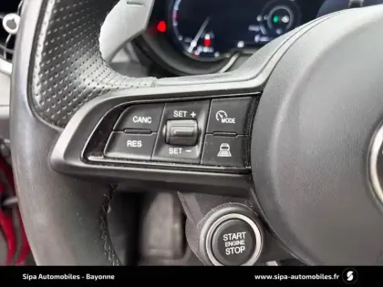 Photo 16 Alfa Romeo Tonale  1.5 Hybrid 130 ch TCT7