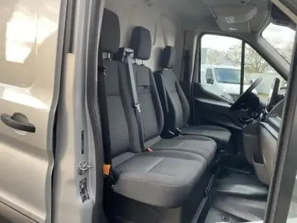 Photo 25 Ford Transit Gén. I Ph2 Trend Business 4