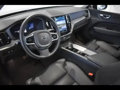 Photo 21 Volvo Xc60  T6 Hybride Rechargeable 253 + 145ch Plus Style Dark Geartronic 8 AWD