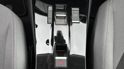 Photo 21 Opel Mokka  Electrique 136 ch & Batterie 50 kWh Elegance