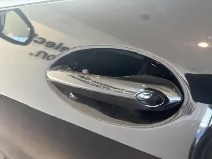 Photo 26 BMW X5  xDrive50e 489ch M Sport