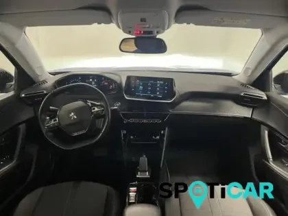 Photo 7 Peugeot 2008  e- 136ch Allure