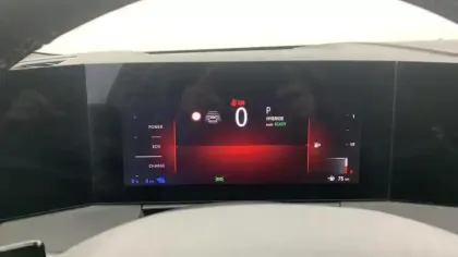 Photo 9 Opel Astra  Hybride Rechargeable 180 ch BVA8 GS