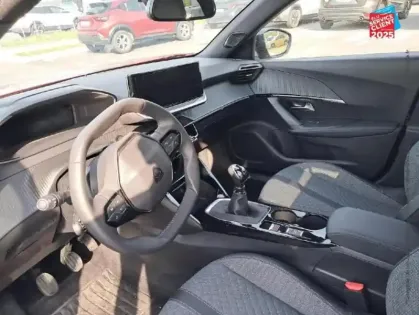 Photo 14 Peugeot 2008  1.2 100ch S&S Allure